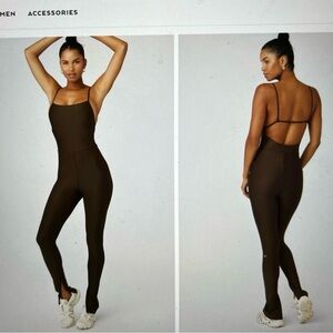 ALO Yoga Black Jumpsuit with Open Back Design (Brand new with tags!!)